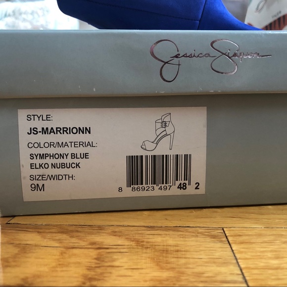 Jessica Simpson Marrionn Heels - Picture 3 of 4